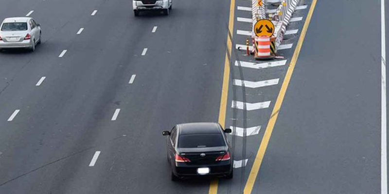 DH 1000 & 4 Black Points For Sudden Swerve in UAE